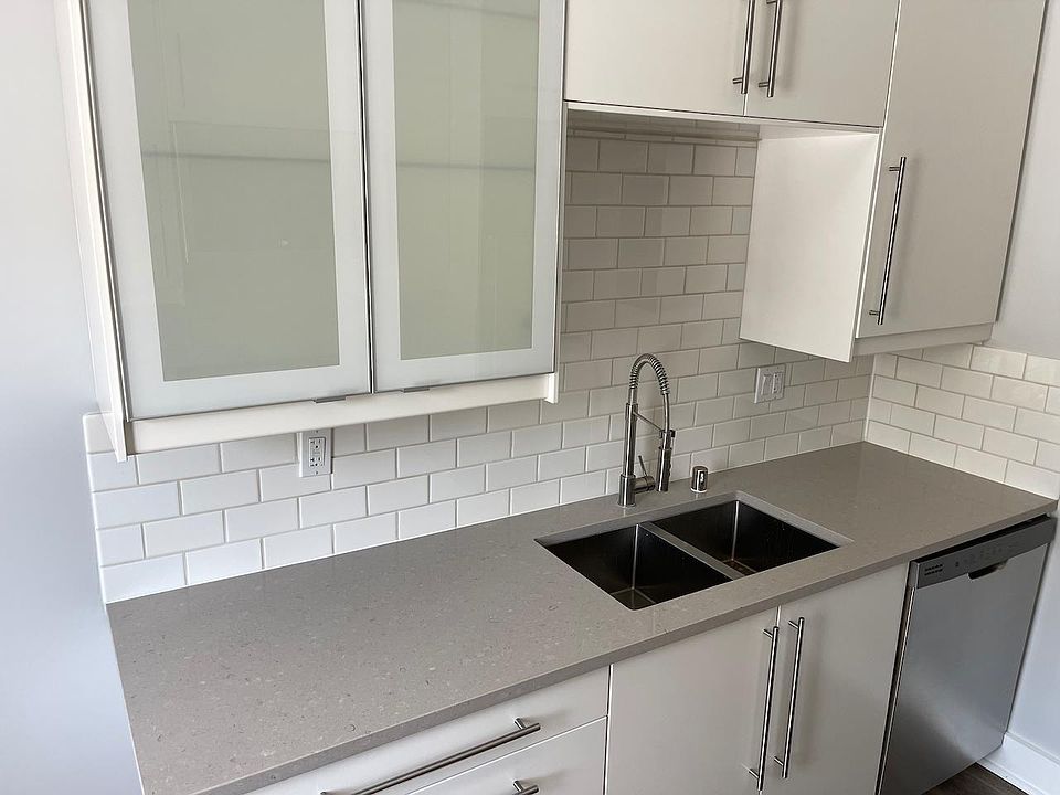 1st image of 112 W Cerritos Ave #112A