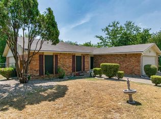 4104 Hawthorn Ln, Fort Worth, TX 76137
