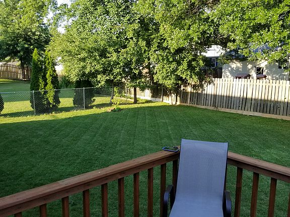 3rd image of 618 Woodland Way