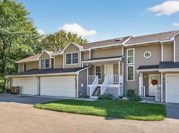 6671 Stillwater Blvd N, Oakdale, MN 55128