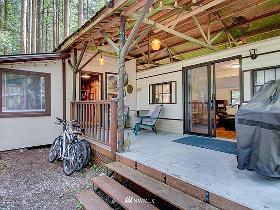 4th image of 2065 Dogwood Dr