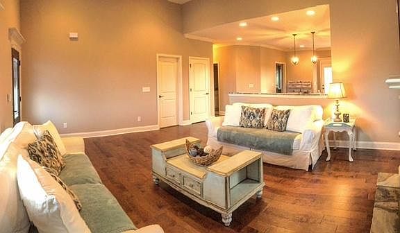 4th image of 8420 Dakota Sky Way
