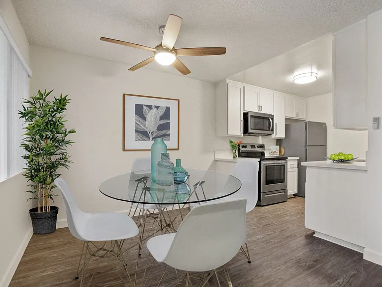 3749 McLaughlin Ave. — Photo 10