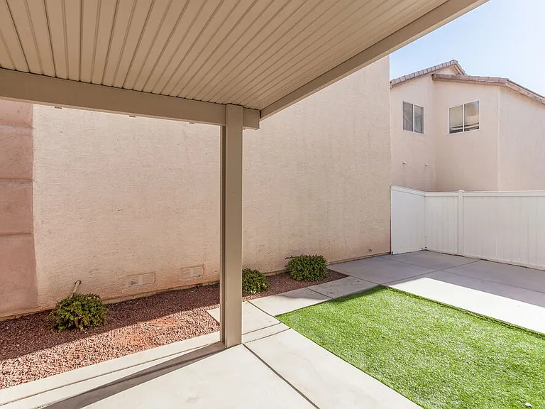 4509 Dagnar Ct — Photo 18