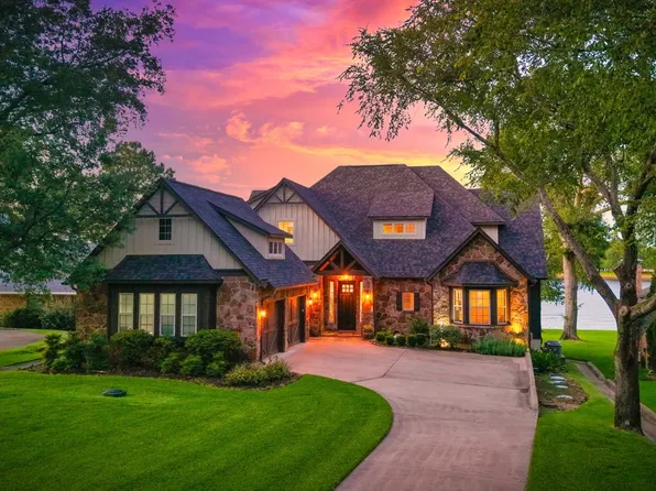 229 N Beverly Dr, Malakoff, TX 75148