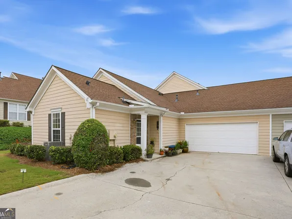 304 Gable Brook Dr, Grayson, GA 30017