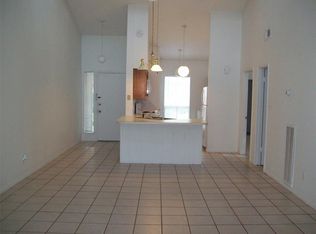 186 April Point Dr N #186, Montgomery, TX 77356