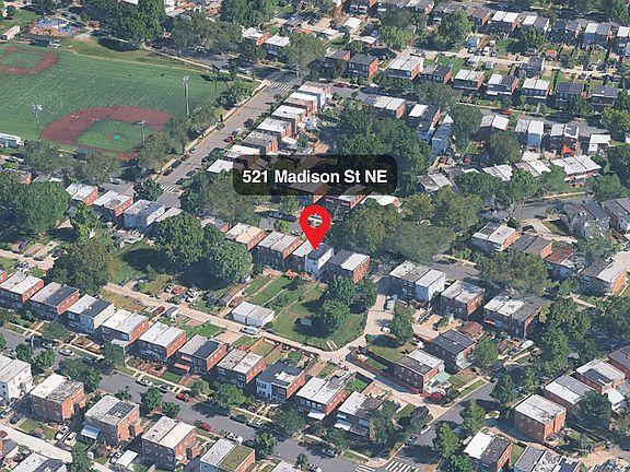 2nd image of 521 Madison St NE #1