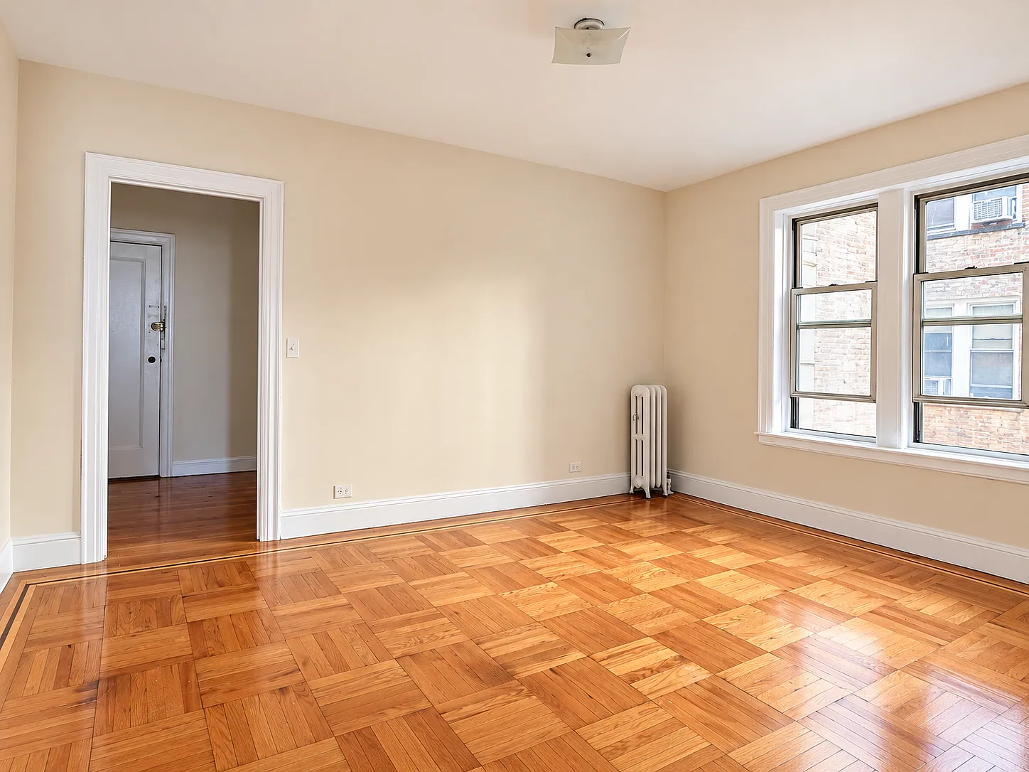 6735 Ridge Boulevard — Photo 3