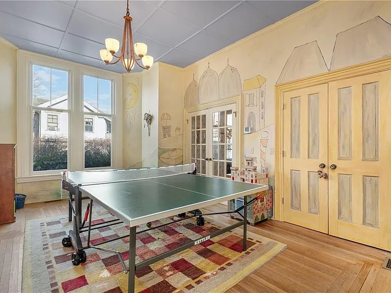 287 Gibbs Ave — Photo 15