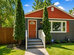 996 Fremont Ave, Saint Paul, MN 55106