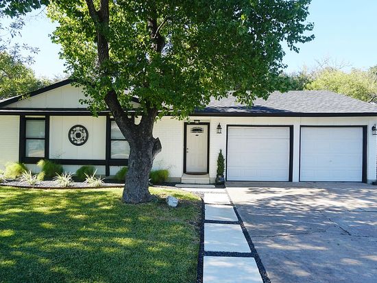 7808 Woodcroft Dr, Austin, TX 78749