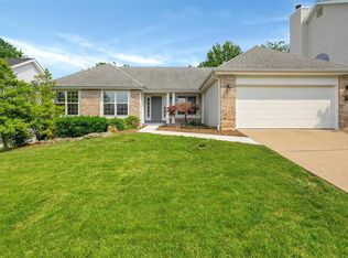 4824 Crosswood Dr, Saint Louis, MO