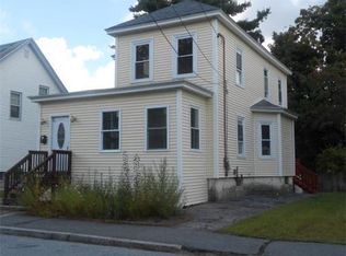 22 Rhodora St, Lowell, MA 01851