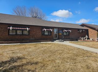 208 S 1st St W, Cowley, WY 82420
