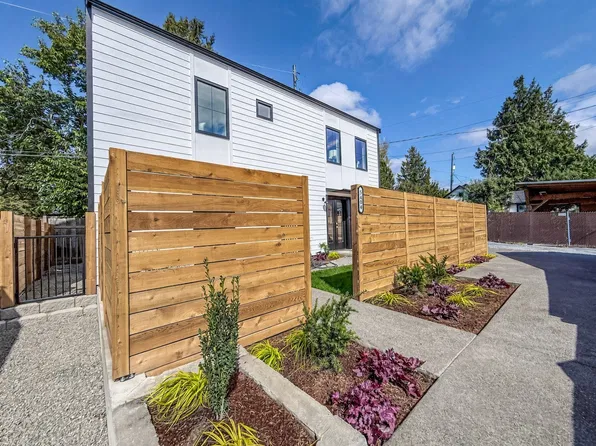 5404 20th Avenue S, Seattle, WA 98108