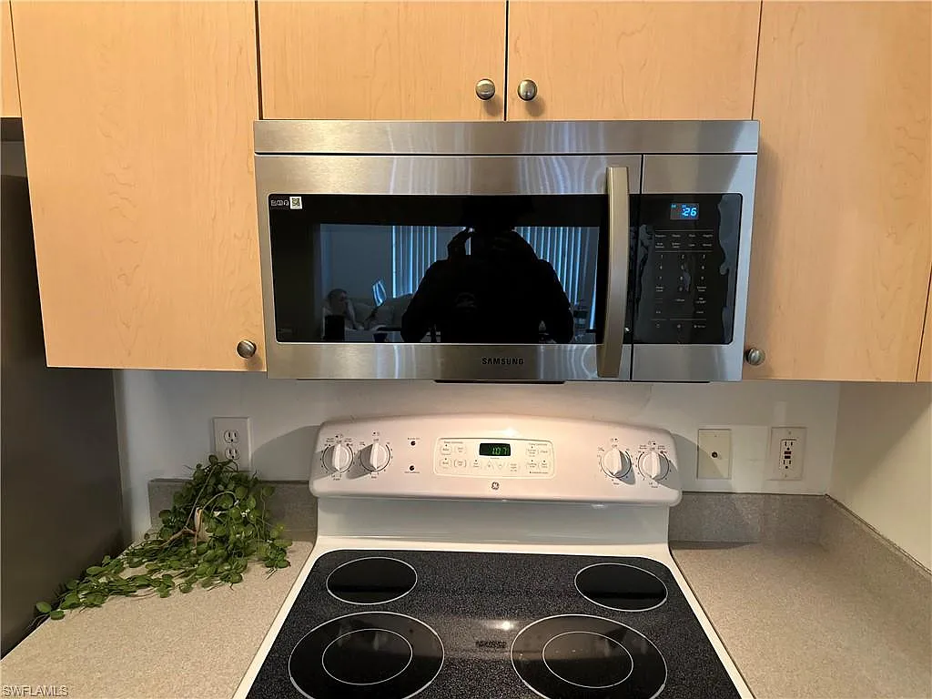 1 bed, 1.0 bath, 850 sqft, $1,790 — Photo 4