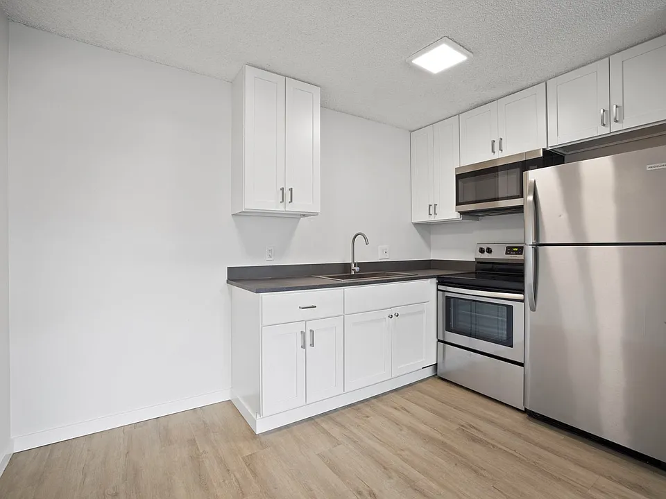 1369 Santa Clara St #1369