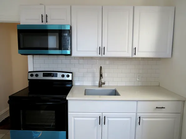 356 E Walnut Ln Floor 2, Philadelphia, PA 19144