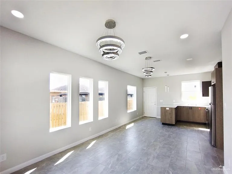 803 Sugar Garden Ave #3 — Photo 9