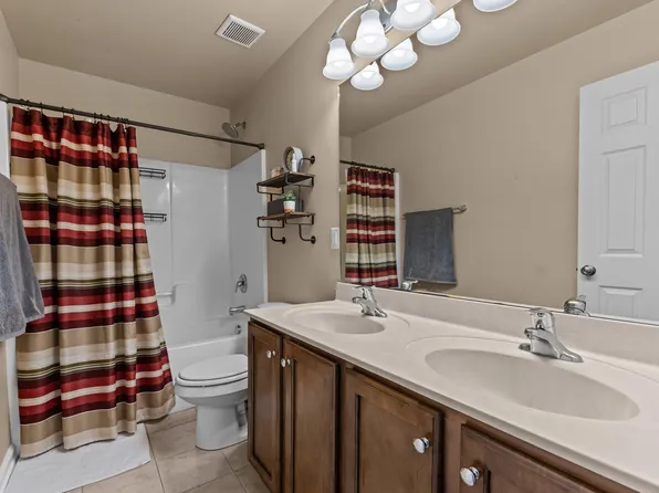 513 Heswall Ct, Rolesville, NC 27571