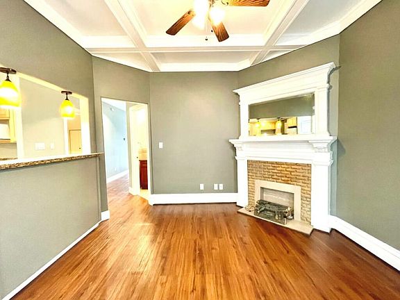 2nd image of 510 Lyon St #510