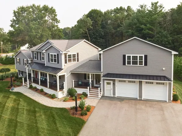 13 Heidi Ln, Billerica, MA 01821