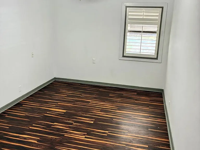 5212 S Columbia Pl — Photo 16