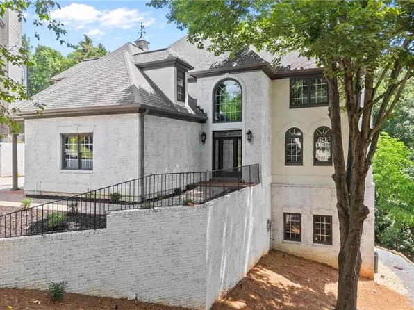 539 Schofield Dr, Powder Springs, GA 30127