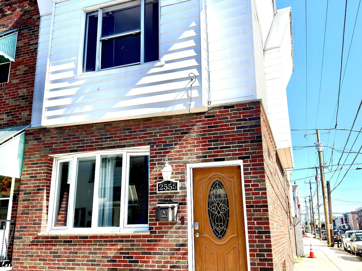 3 bed, 1.5 bath, 1280 sqft, $1,600 — Photo 1