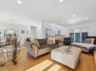 72 Shinbone Ln, Commack, NY 11725