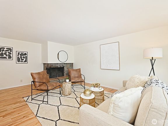 4th image of 1818 172nd Ave NE