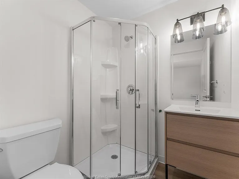 185 Randolph Pl — Photo 21