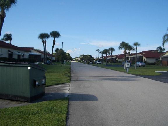 4th image of 1783 W Royal Tern Ln #3