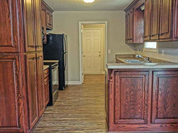 4th image of 103 Jewell Cobb Ct