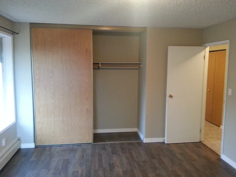 15805 Beaumaris Rd NW — Photo 15