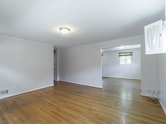 3rd image of 11304 Ashley Dr