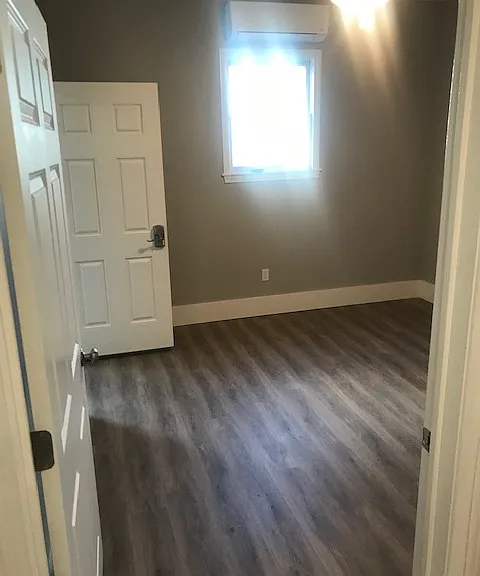 346 Wood St #1 — Photo 14