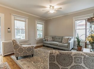 35 Clinton St, Bloomfield, NJ 07003