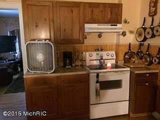 4th image of 2508 Park St