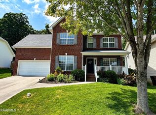 1824 Bombay Ln, Knoxville, TN 37932