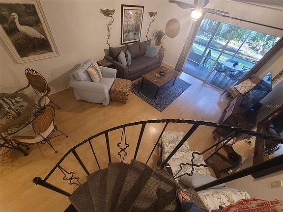 5th image of 1328 CYPRESS COVE COURT
