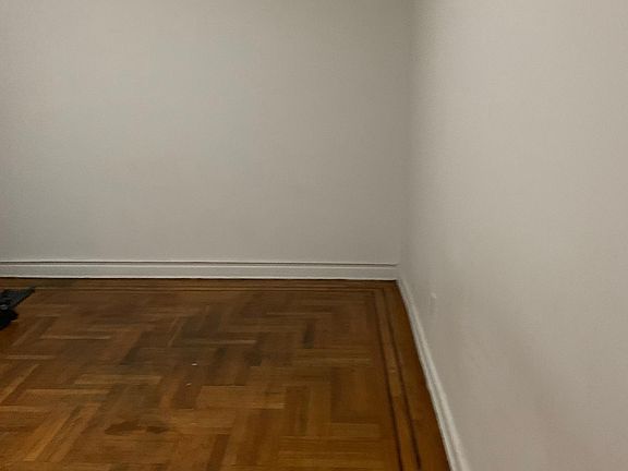 4th image of 7206 69th St APT B7