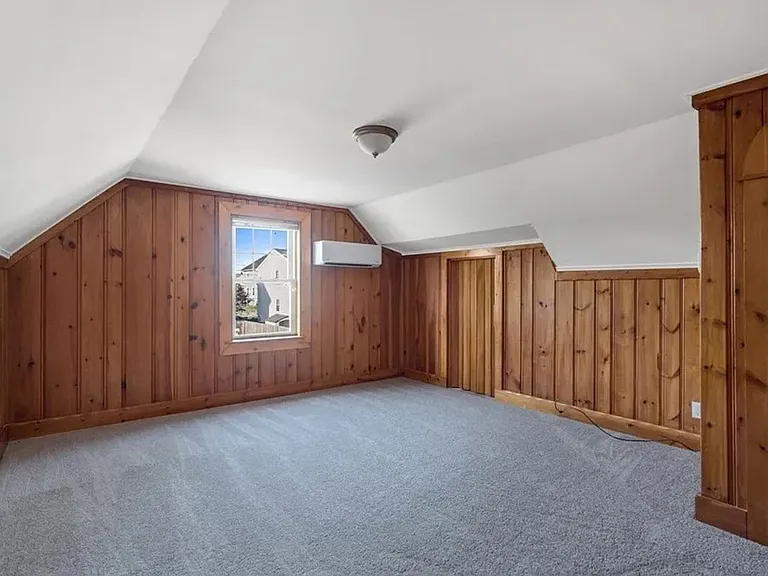 147 Rogers St — Photo 8
