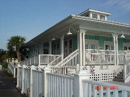 community clubhouse