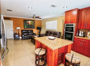 14311 Leaning Pine Dr, Miami Lakes, FL 33014