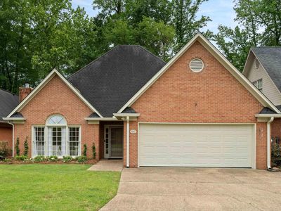 1517 Ashley Wood Cir, Vestavia Hills, AL, 35216