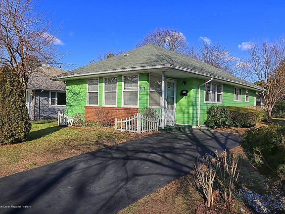 2nd image of 1778 Yorktowne Blvd