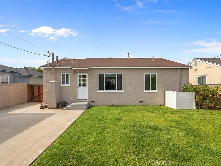 2902 Loomis St — Photo 12