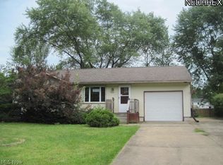 3886 Hightree Ave SE, Warren, OH